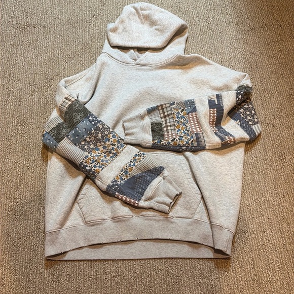Abercrombie & Fitch Tops - Abercrombie & Fitch patchwork hoodie size M(Unisex)
